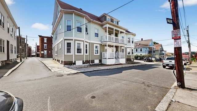 5A Ropes 1, Salem, MA 01970