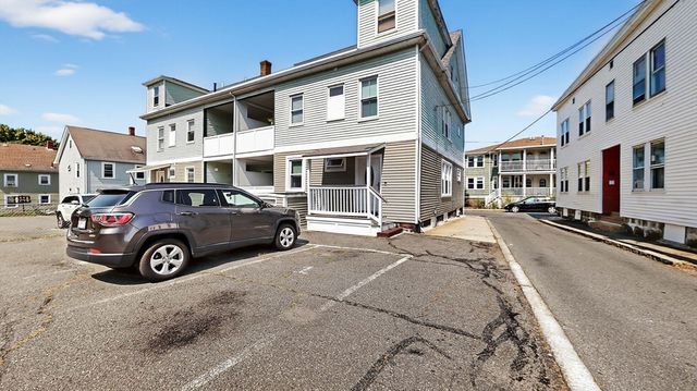 5A Ropes 1, Salem, MA 01970