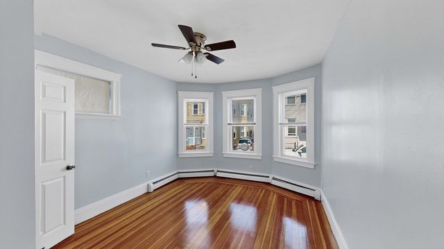 5A Ropes 1, Salem, MA 01970