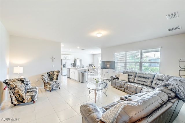 1801 NW 3rd AVE, Cape Coral, FL 33993