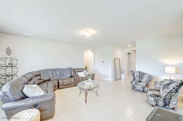 1801 NW 3rd AVE, Cape Coral, FL 33993