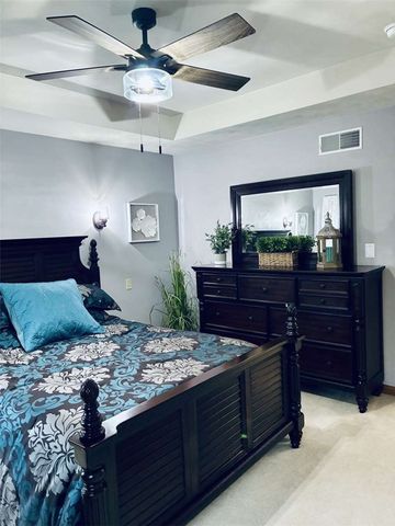 11091 Belaire Dr, North Huntingdon, PA 15642