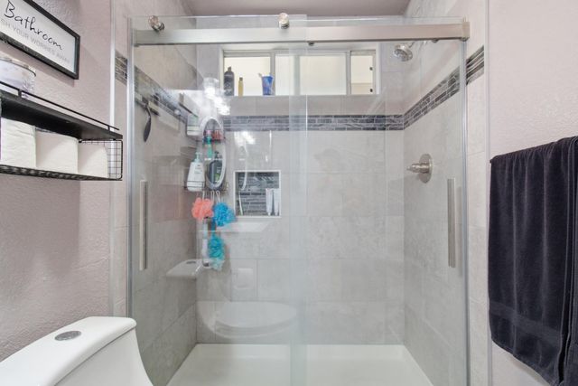 6252 Riverbelle Ct, Rio Linda, CA 95673