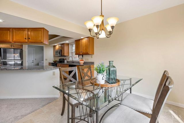 1192 Deerfield Circle, Hamilton, OH 45013