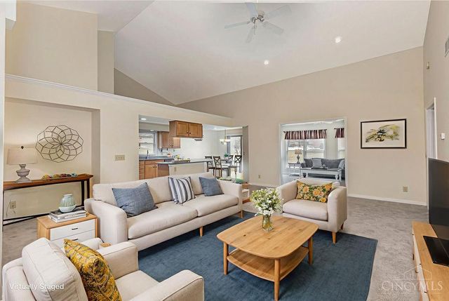 1192 Deerfield Circle, Hamilton, OH 45013