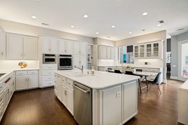 5904 Kensington Drive, Plano, TX 75093