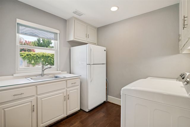 5904 Kensington Drive, Plano, TX 75093