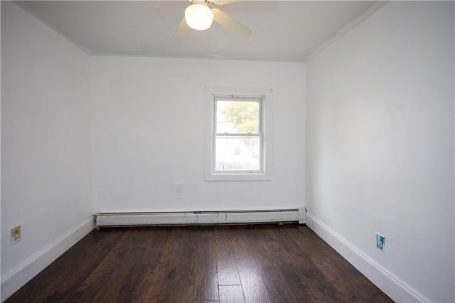28 Yorkshire Street, Providence, RI 02908