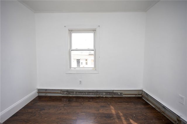 28 Yorkshire Street, Providence, RI 02908