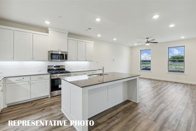 9476 Espalier Street, Frisco, TX 75035