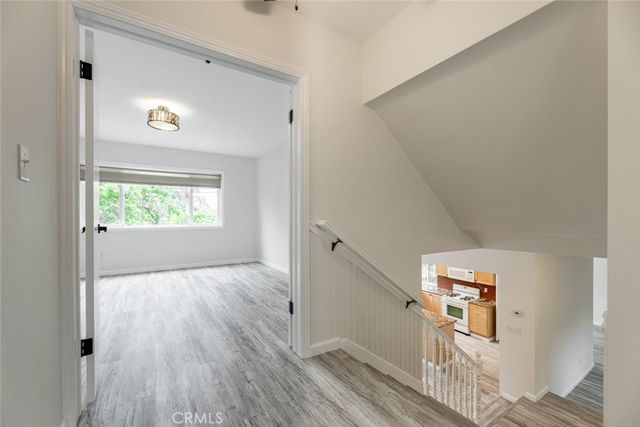19834 Haynes Street, Woodland Hills, CA 91367