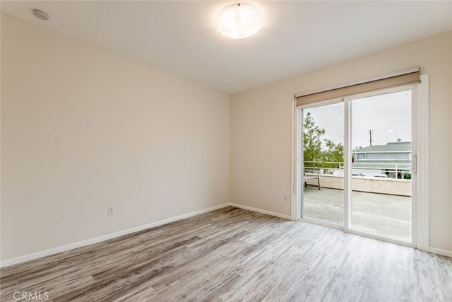 19834 Haynes Street, Woodland Hills, CA 91367