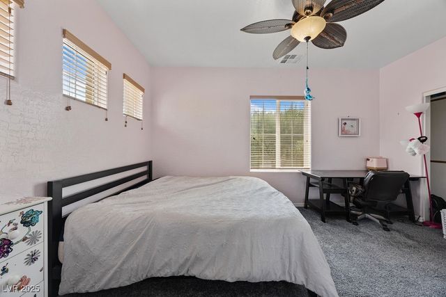 7252 Royal Melbourne Drive, Las Vegas, NV 89131