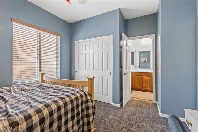 7252 Royal Melbourne Drive, Las Vegas, NV 89131