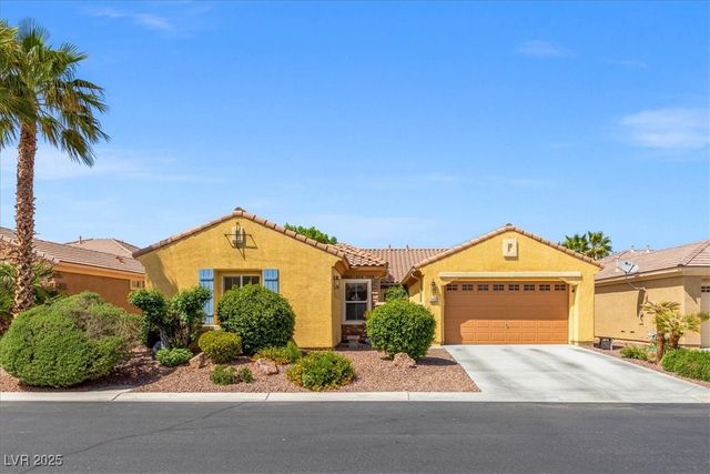 7252 Royal Melbourne Drive, Las Vegas, NV 89131