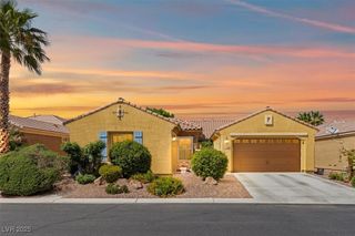 7252 Royal Melbourne Drive, Las Vegas, NV 89131