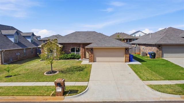 3807 Mistwood Place, Norman, OK 73026
