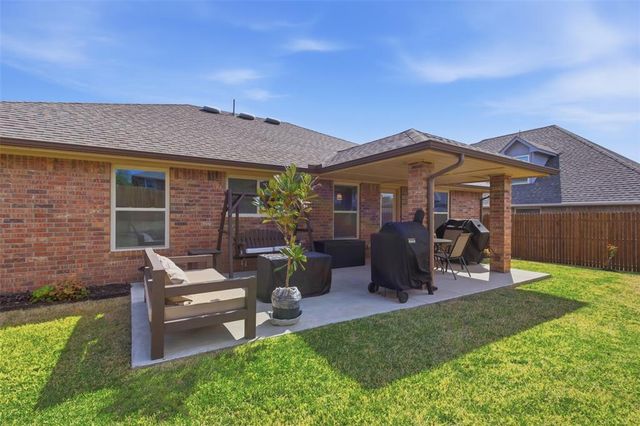 3807 Mistwood Place, Norman, OK 73026