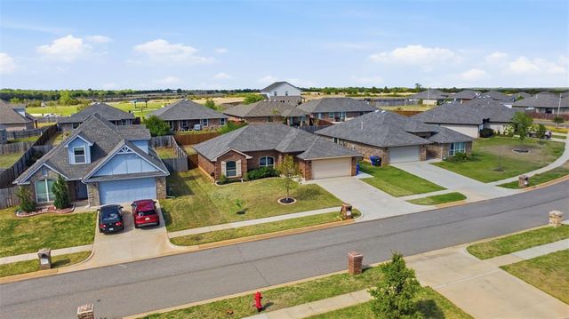 3807 Mistwood Place, Norman, OK 73026