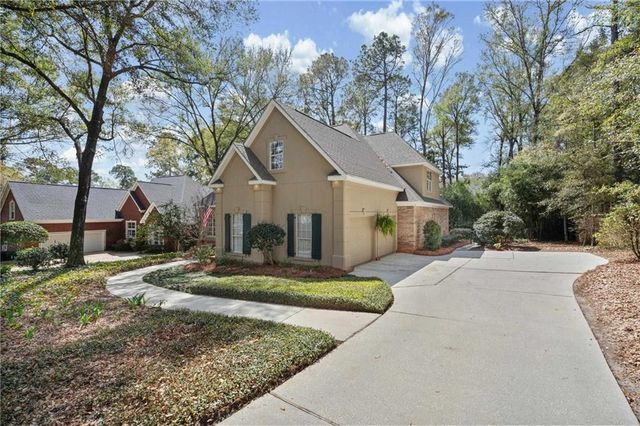 104 Pebble Court, Fairhope, AL 36532
