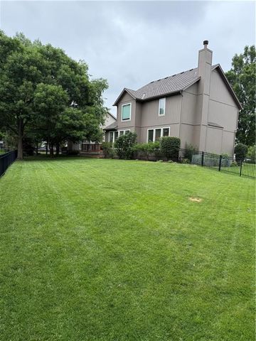 14022 Briar Street, Overland Park, KS 66224