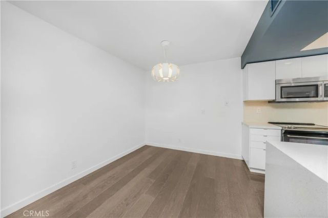 521 Montana Avenue 211, Santa Monica, CA 90403