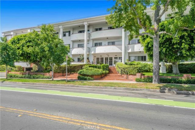 521 Montana Avenue 211, Santa Monica, CA 90403