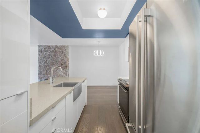 521 Montana Avenue 211, Santa Monica, CA 90403