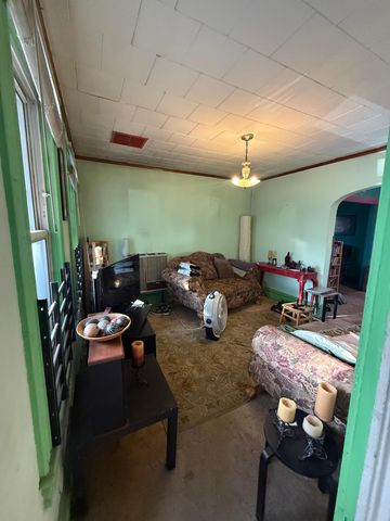 2217 16th Avenue S, Minneapolis, MN 55404