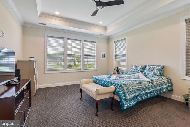 3 SAMARPAN CT, Robbinsville, NJ 08520