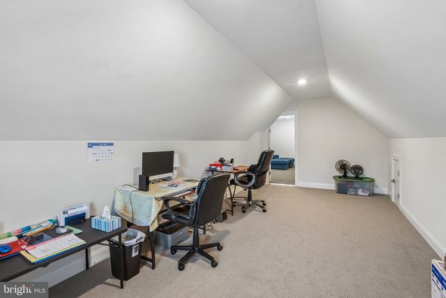 3 SAMARPAN CT, Robbinsville, NJ 08520
