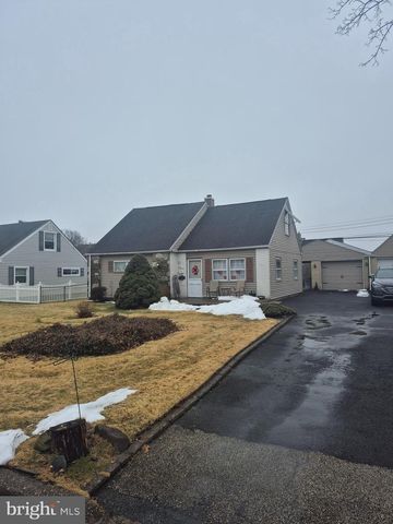 1002 DELRAY ST, Philadelphia, PA 19116