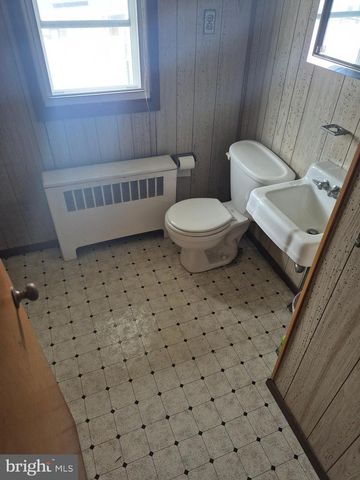 1002 DELRAY ST, Philadelphia, PA 19116