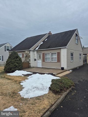 1002 DELRAY ST, Philadelphia, PA 19116