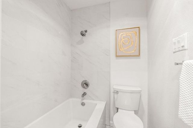 735 El Camino Real 104, Burlingame, CA 94010