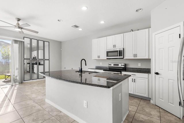 7052 SUMMER HOLLY PLACE, Riverview, FL 33578