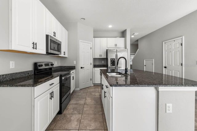 7052 SUMMER HOLLY PLACE, Riverview, FL 33578