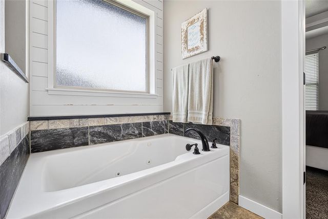 440 Megan Lane, Blanchard, OK 73010