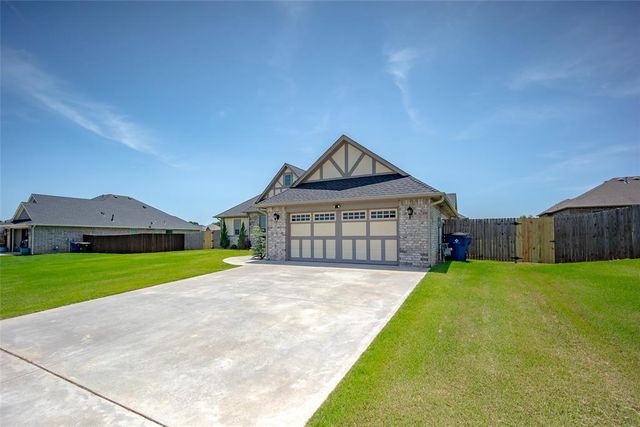 440 Megan Lane, Blanchard, OK 73010