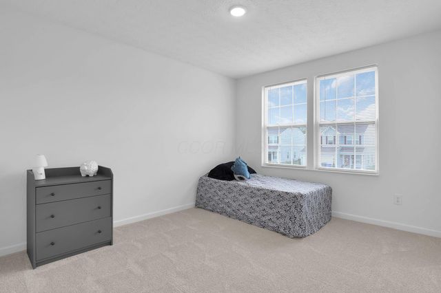 1545 Lewes Castle Drive, Grove City, OH 43123