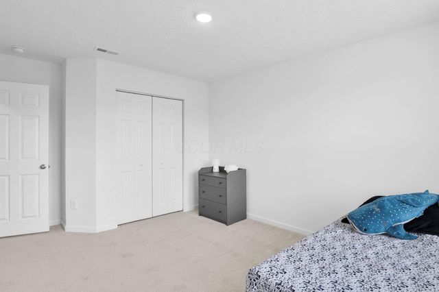 1545 Lewes Castle Drive, Grove City, OH 43123