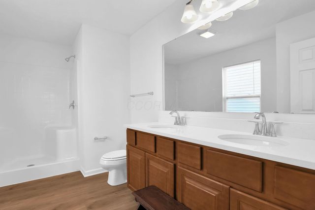 1545 Lewes Castle Drive, Grove City, OH 43123