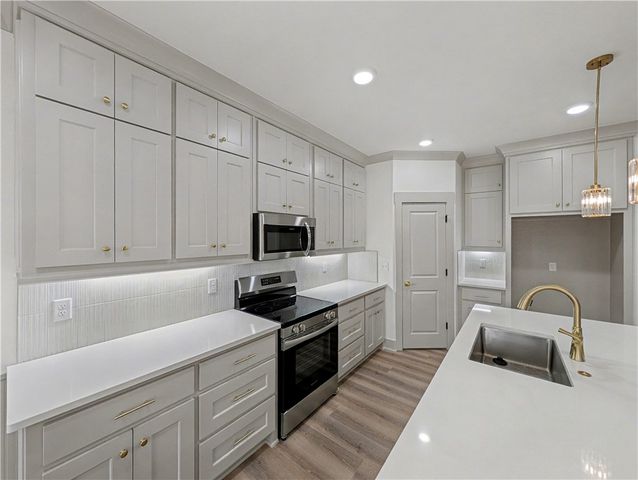 64 Islay Drive, Bella Vista, AR 72715