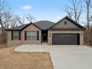 64 Islay Drive, Bella Vista, AR 72715