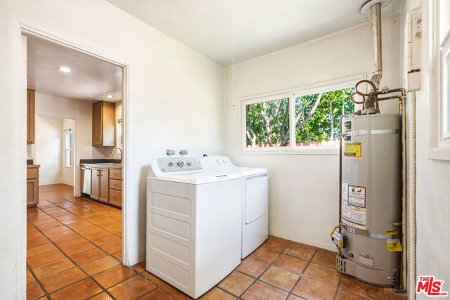 2613 Cloverfield Boulevard, Santa Monica, CA 90405