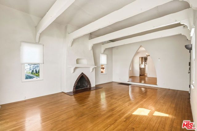 2613 Cloverfield Boulevard, Santa Monica, CA 90405