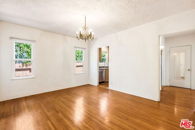 2613 Cloverfield Boulevard, Santa Monica, CA 90405