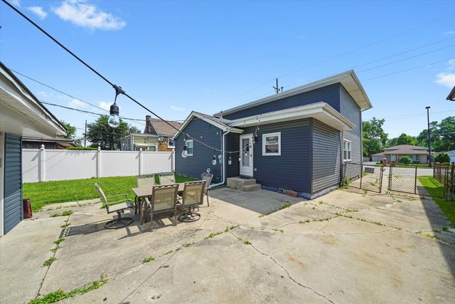 8744 Central Avenue, Oak Lawn, IL 60453