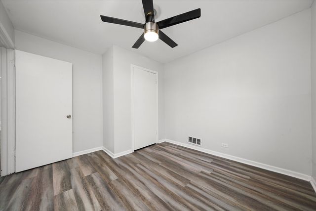 8744 Central Avenue, Oak Lawn, IL 60453