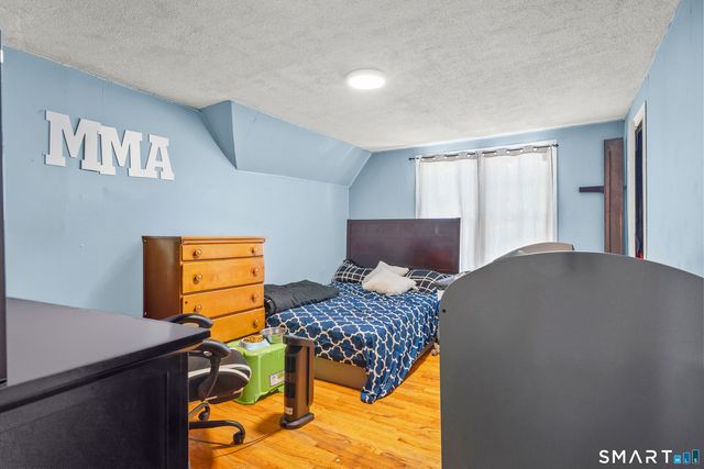 160 Springdale Avenue, Meriden, CT 06451